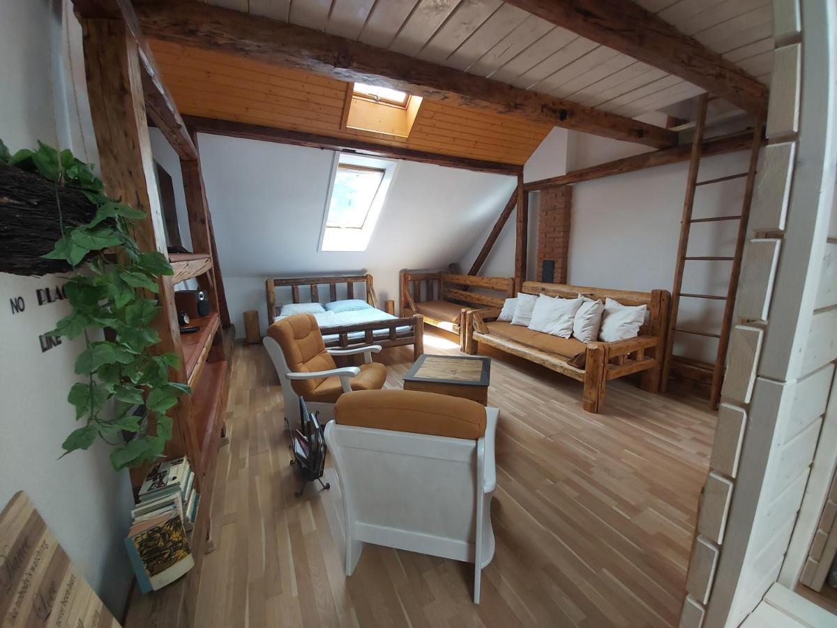 Apartman Sarah Noemi, 100 M Skibus Jasna Apartment Liptovský Mikuláš Екстериор снимка